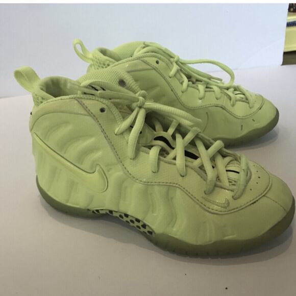 Nike Foamposite Pro Volt Sneakers Size 13.5 - Picture 6 of 12